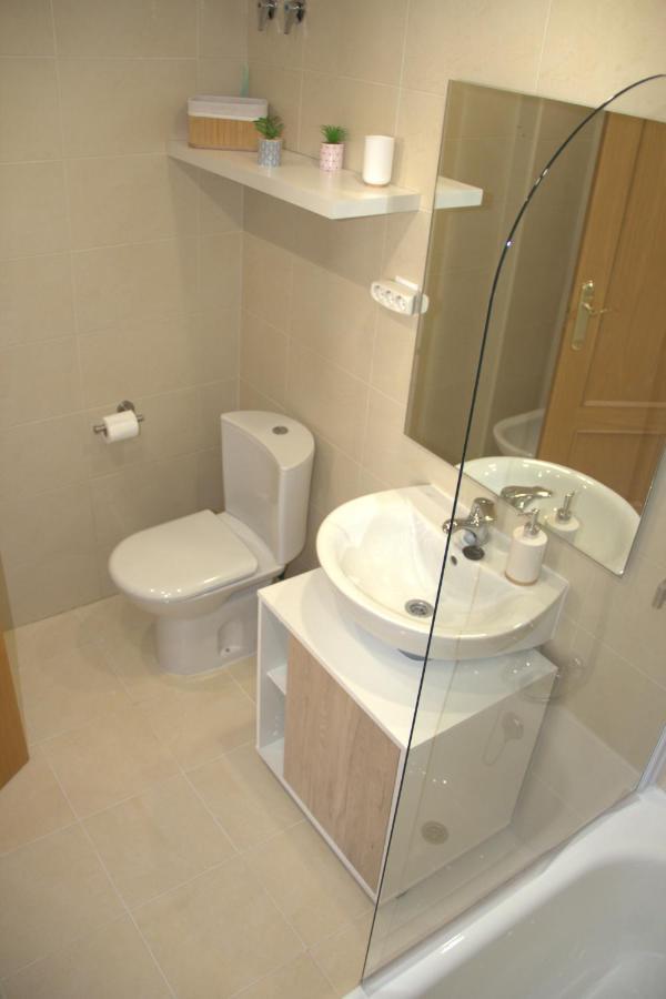 Rock Bay 22 Apartment กัลเป ภายนอก รูปภาพ