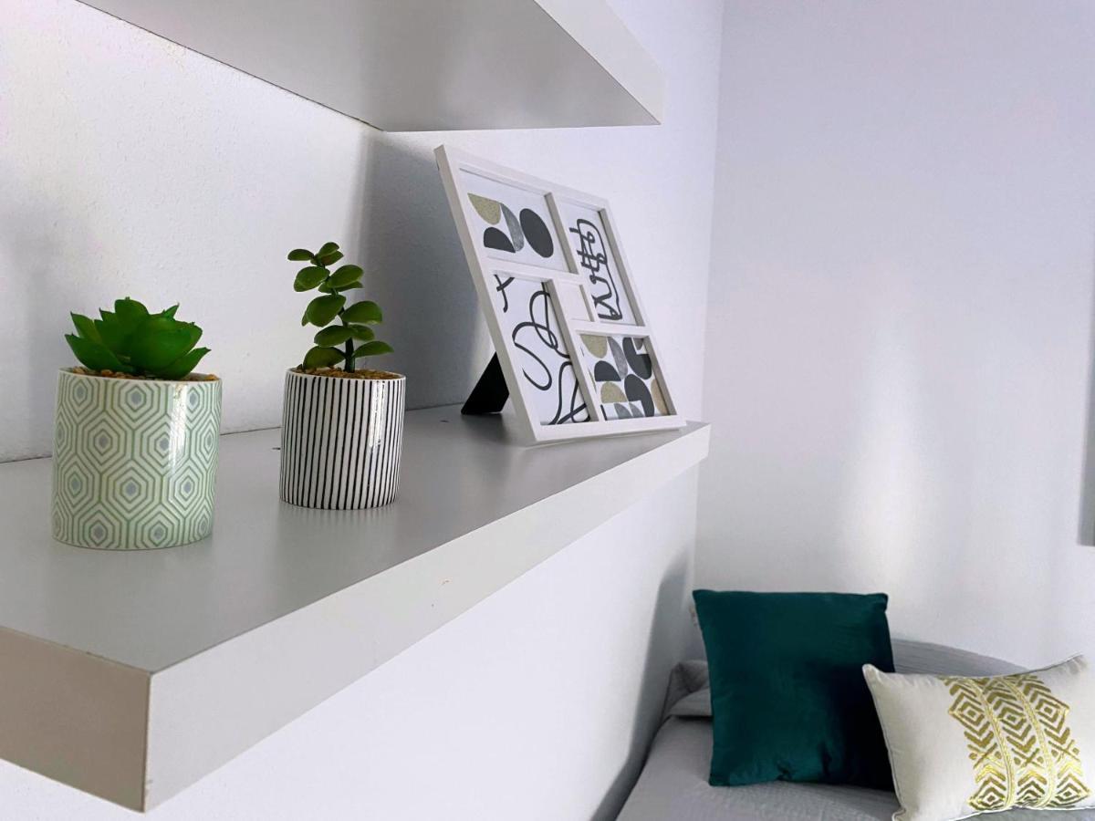 Rock Bay 22 Apartment กัลเป ภายนอก รูปภาพ