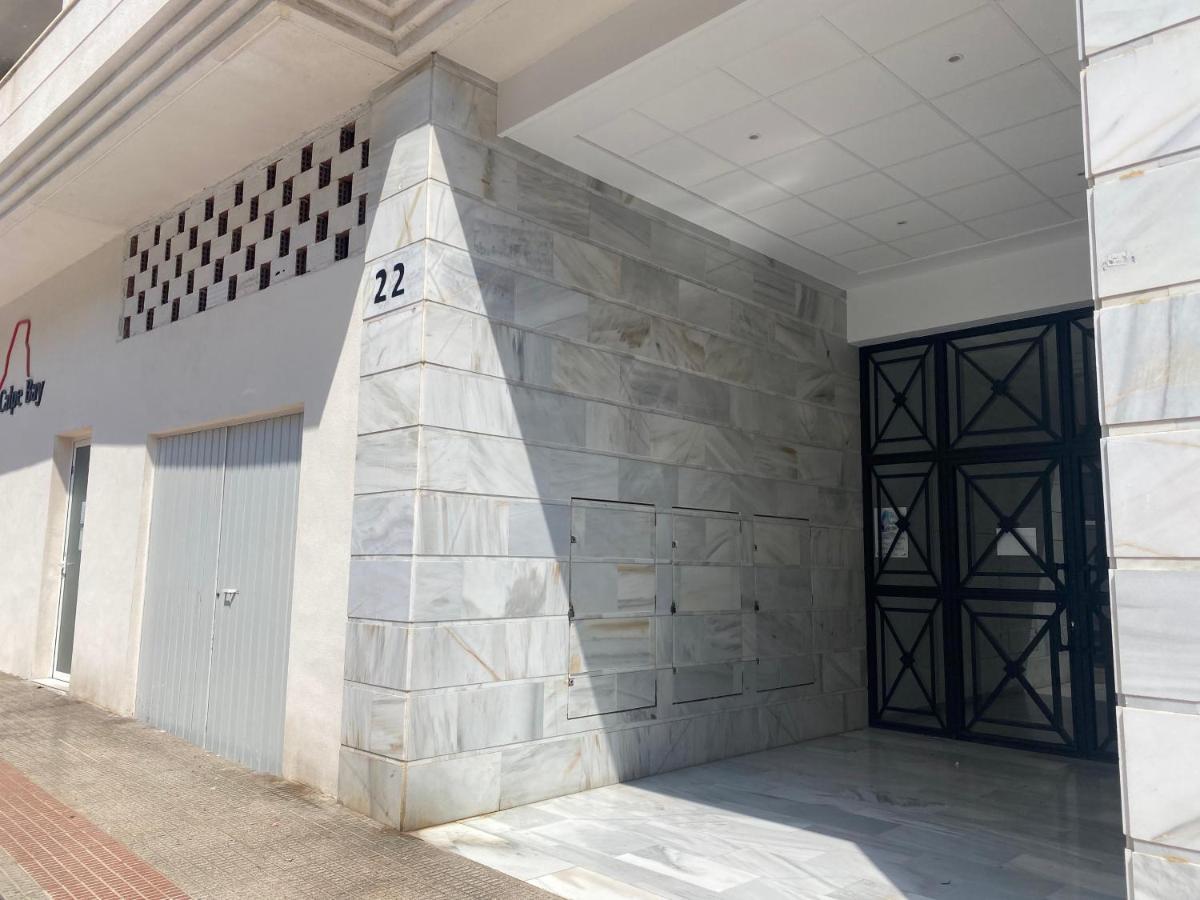 Rock Bay 22 Apartment กัลเป ภายนอก รูปภาพ